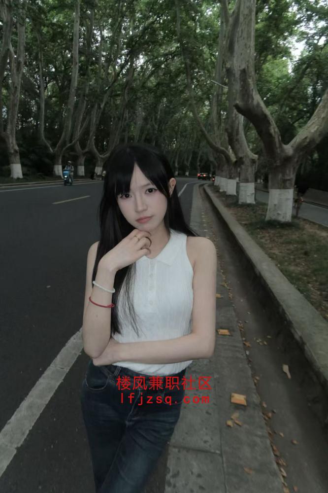 约毫州爱健身瑜伽的大学生刚下海身材太完美了