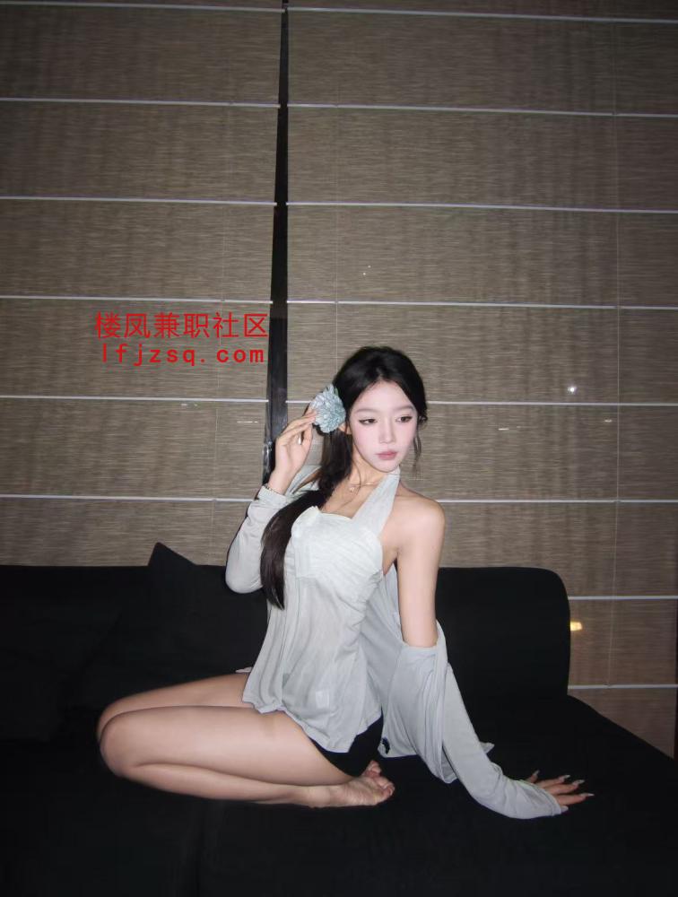 约两江新区爱健身瑜伽的大学生刚下海身材太完美了