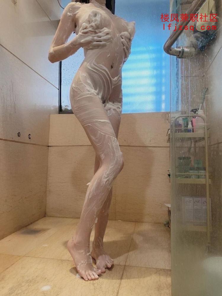 洛阳长腿白虎性感火辣技术一流