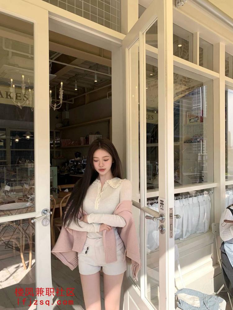 鄂尔多斯大山里走出来的美女