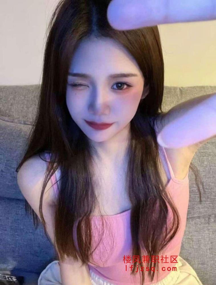 刚下海妹妹性感白嫩