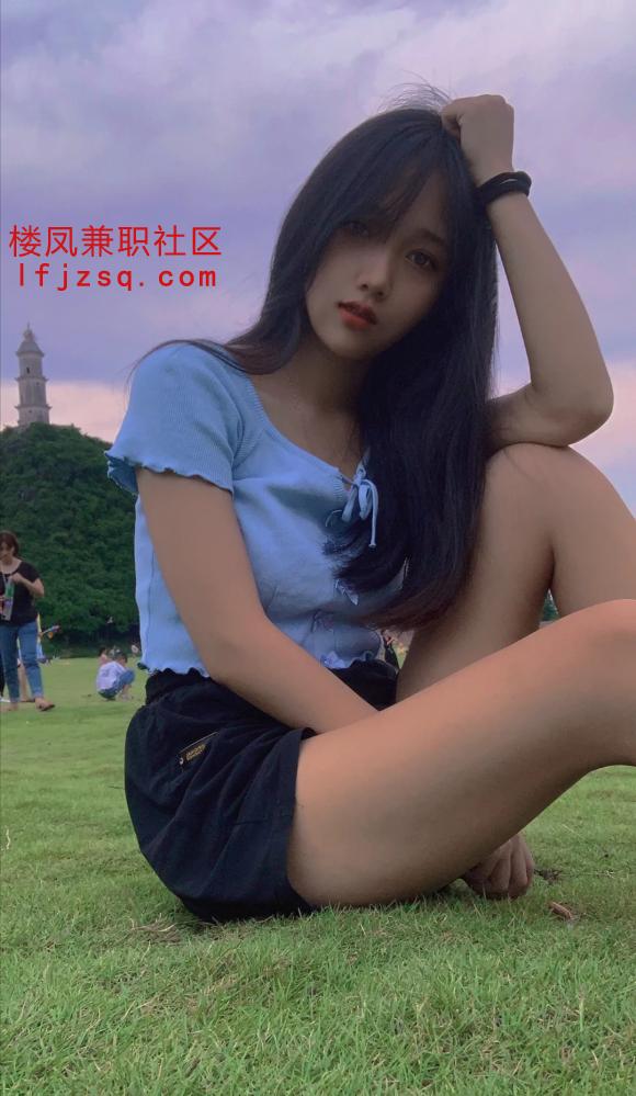 浦东清纯甜美学妹