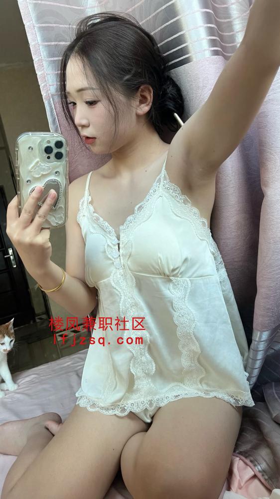 三点超粉妹妹有楼可外出