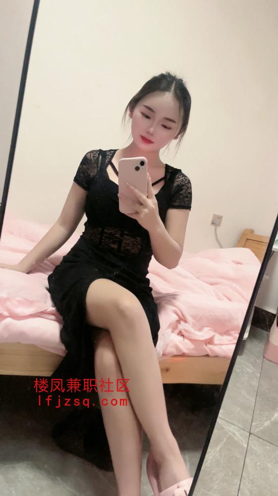 黑丝小姐姐