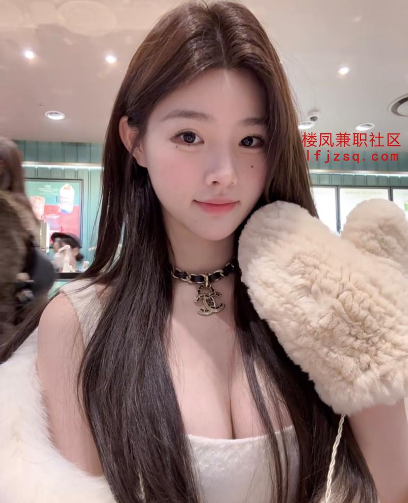 佛山真实00后兼职白虎粉嫩多汁会夹会吸
