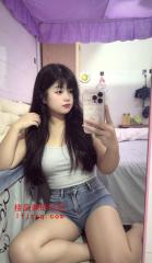 翘臀欲女很配合后入超爽