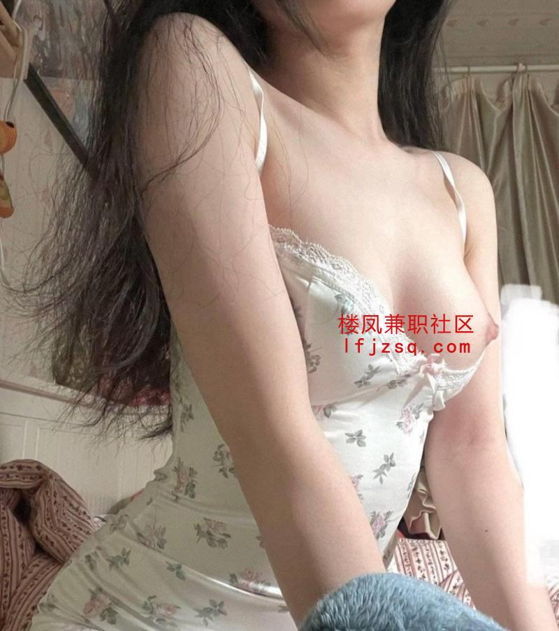 兼职下海小学妹，鲜嫩多汁