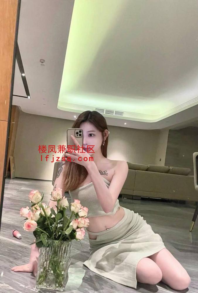 拉萨十足女友感妹妹下面很紧