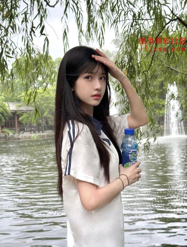 潮阳甜甜爽到极点，软糯糯的大胸妹妹