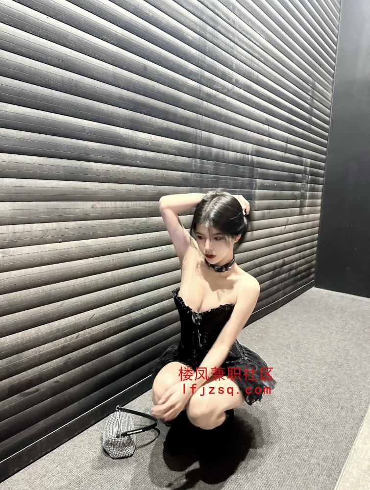 兼职少女性感瘾大