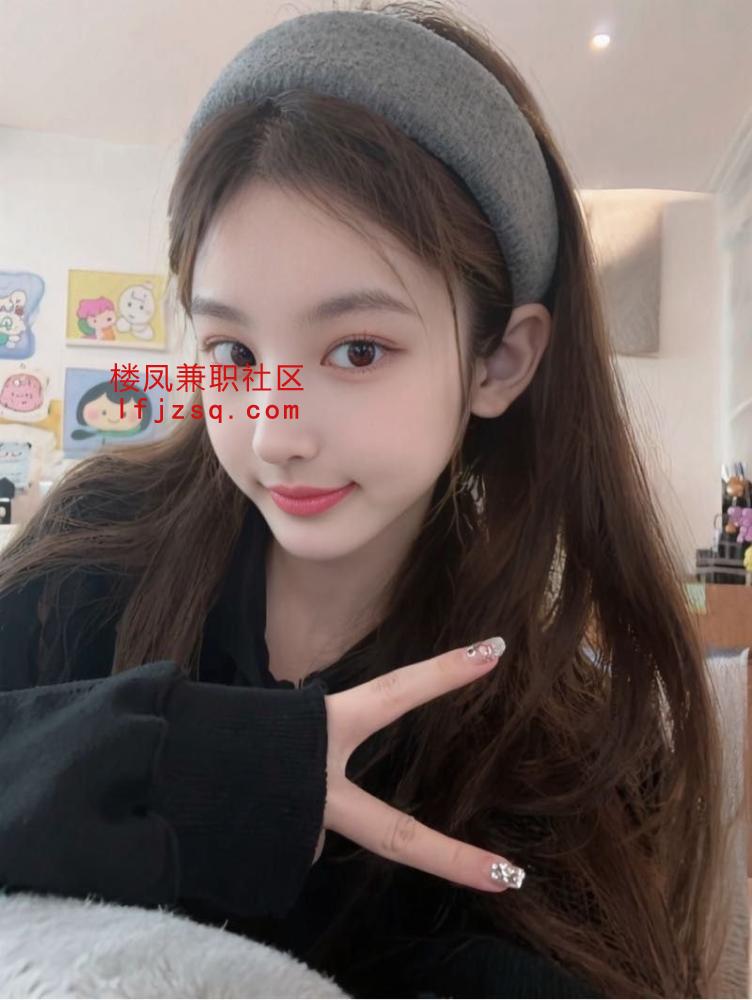 泰州瑜伽老师兼职姿势多很温柔