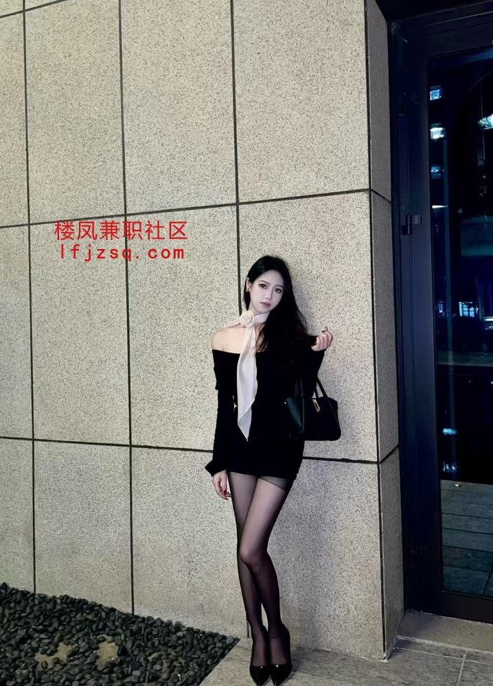 丰台大胸长腿黑丝御姐