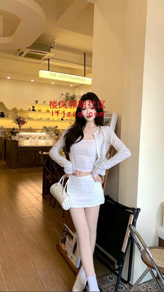 景德镇丰满巨乳妹丽娜约呗