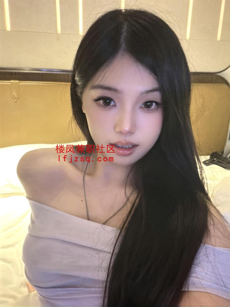 可外出的骚妹妹如狼似虎，尤如榨汁机