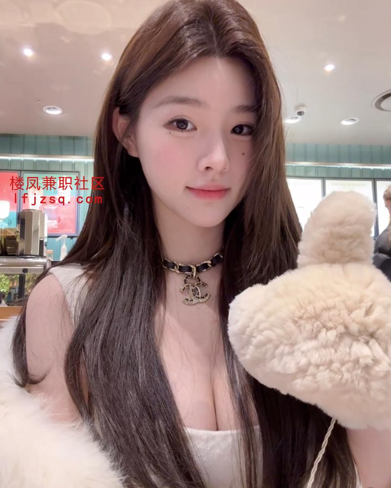 芜湖真实00后兼职白虎粉嫩多汁会夹会吸