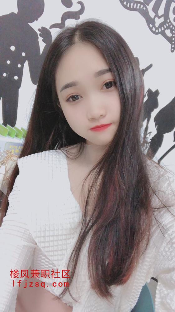 武侯甜美粉嫩学妹