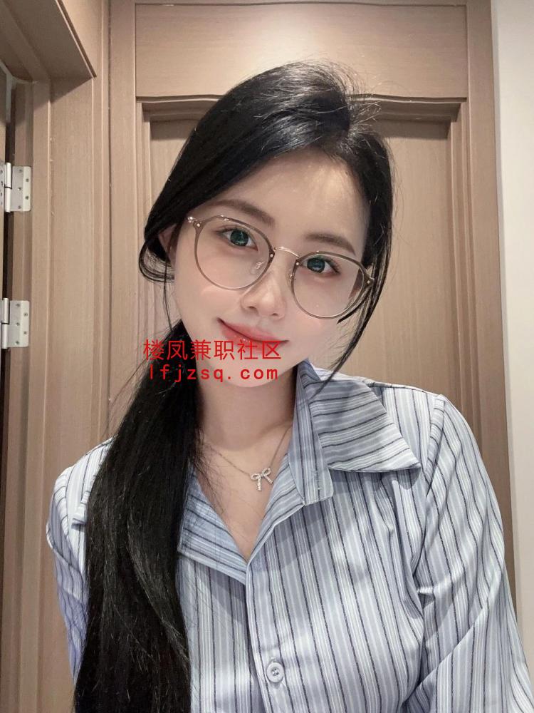 邢台温润的小穴娇俏可人皮肤很嫩