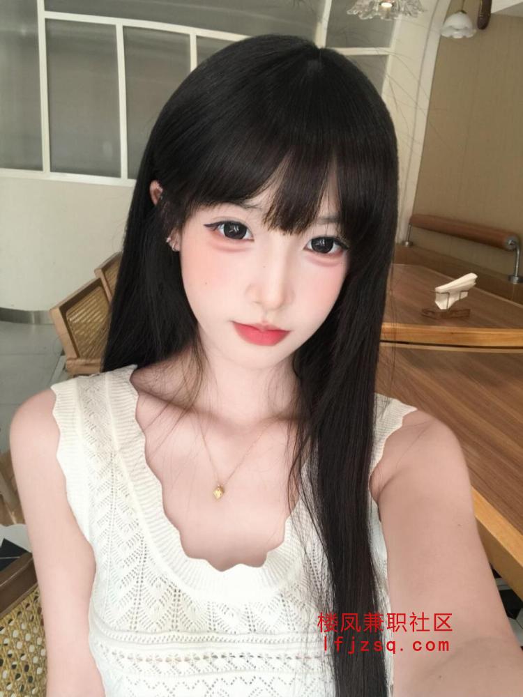 信阳性感御姐服务系女王抓龙筋