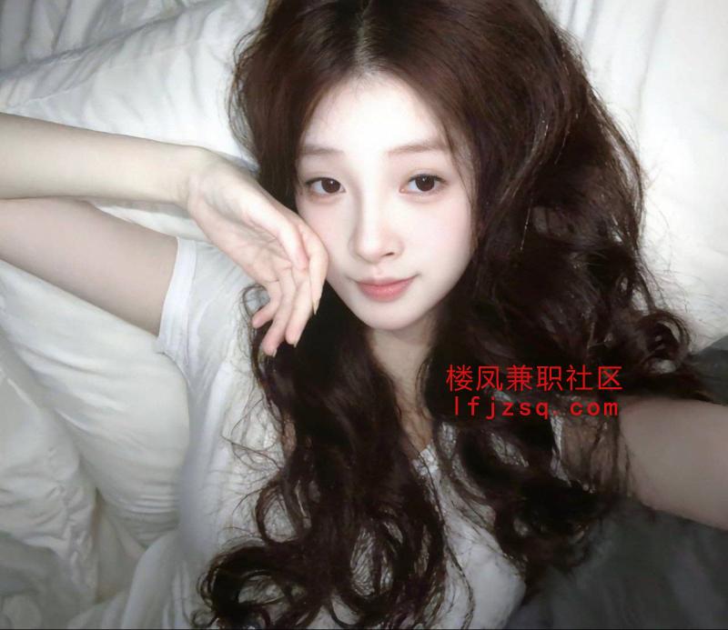 成都值得白皮翘臀骚朵朵半套