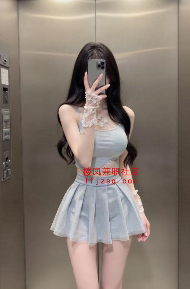 义乌粉嫩妹，乖巧听话，配合各种姿势自带公寓