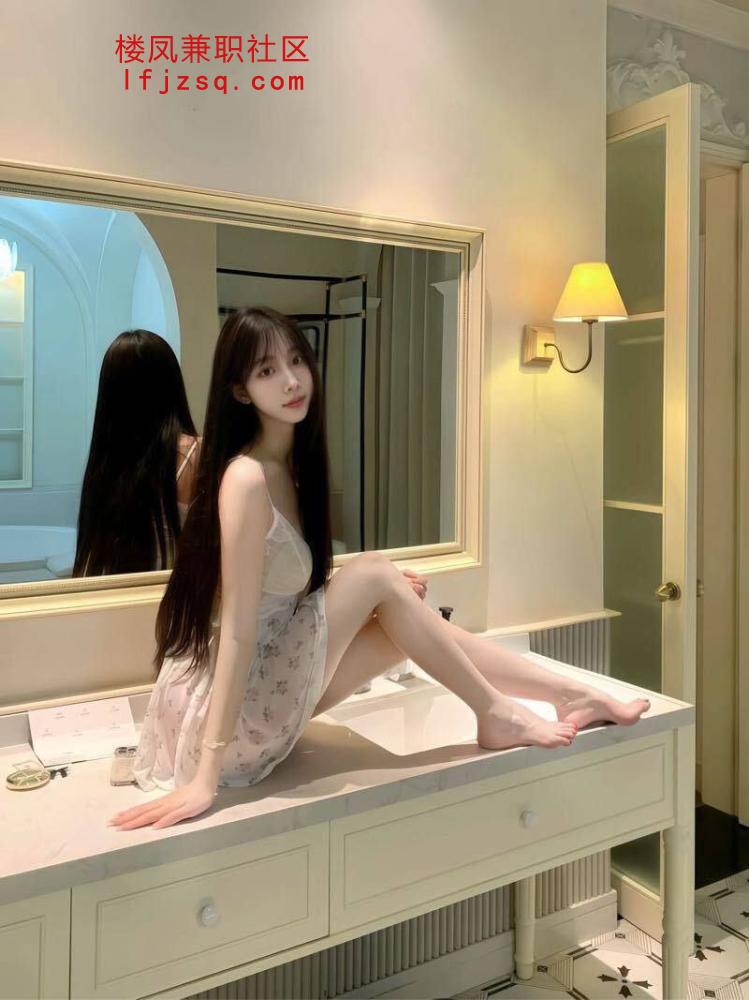 莆田极品嫩逼小鲍鱼学妹