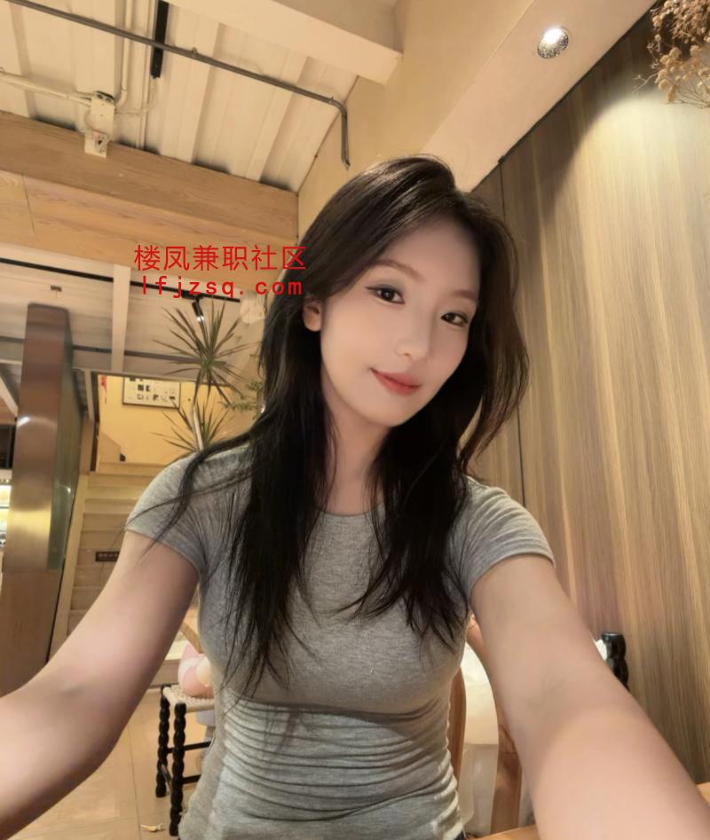 极品骚穴身材S嫩逼夹的好紧