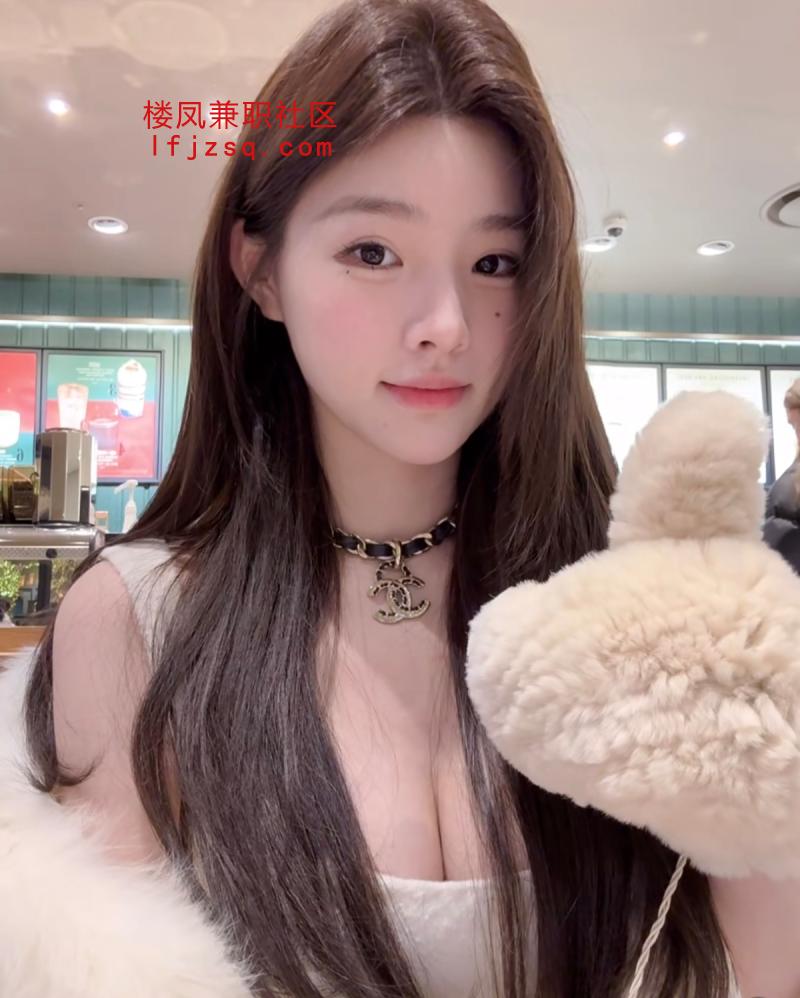 南充真实00后兼职白虎粉嫩多汁会夹会吸