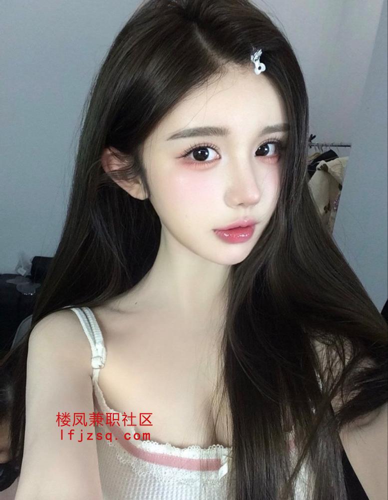 张家口美腿清纯兼职软萌妹子