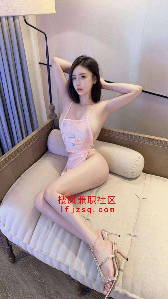 秦皇岛清纯大奶多汁嫩妹妹