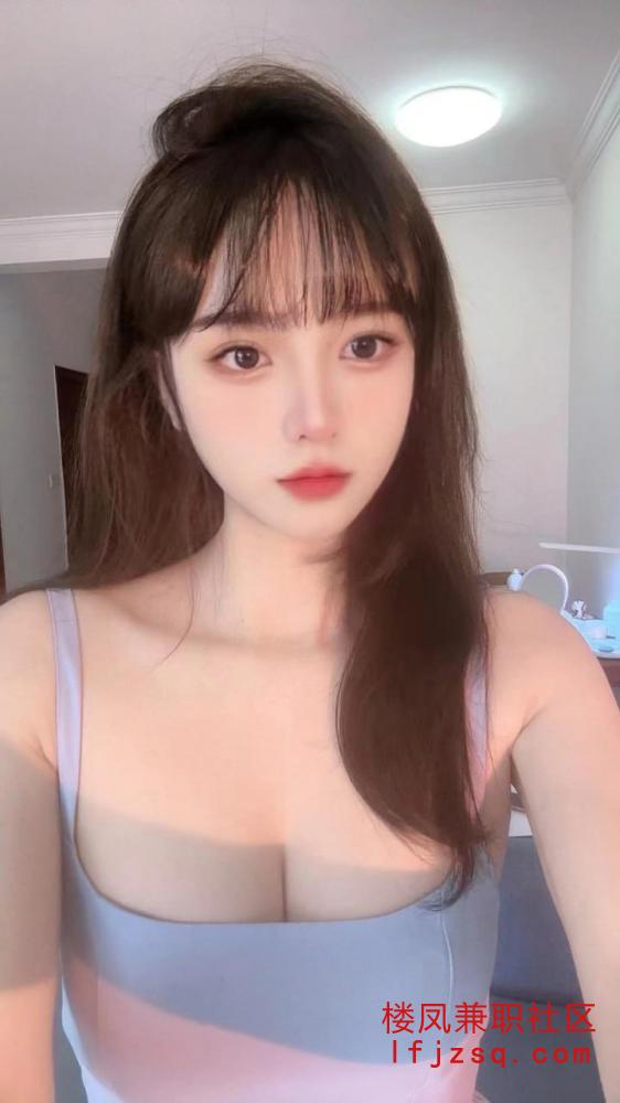 阜阳第一次去美女家前凸后翘水份多多