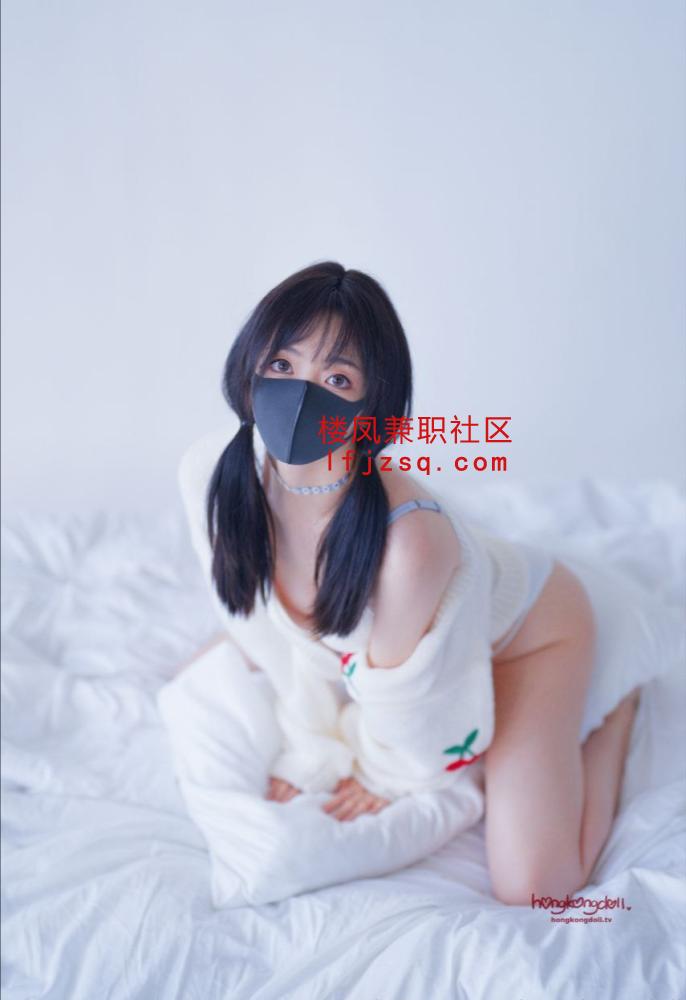 苏州刚破处的兼职小女友，小鲍鱼夹得很紧，三点都很粉嫩，可送伟哥调教