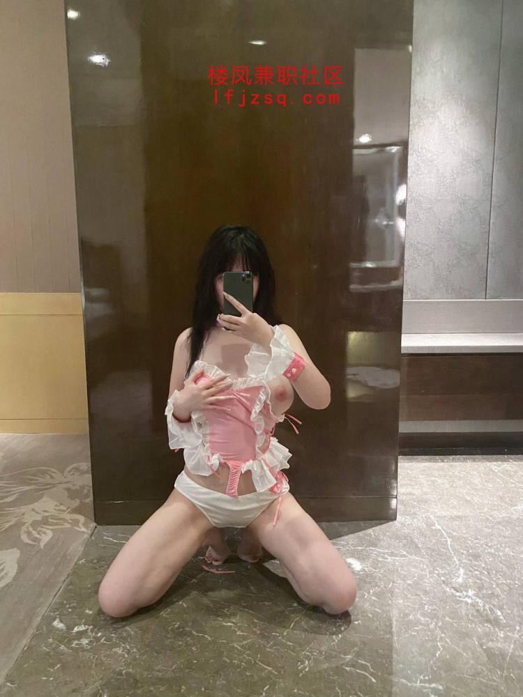 北京极品00后兼职刚下海学生妹