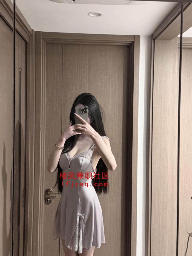 太原小嫩妹乖巧听话可调教