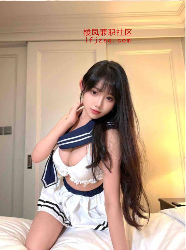 大连极品白嫩馒头逼，性感尤物初下海营业