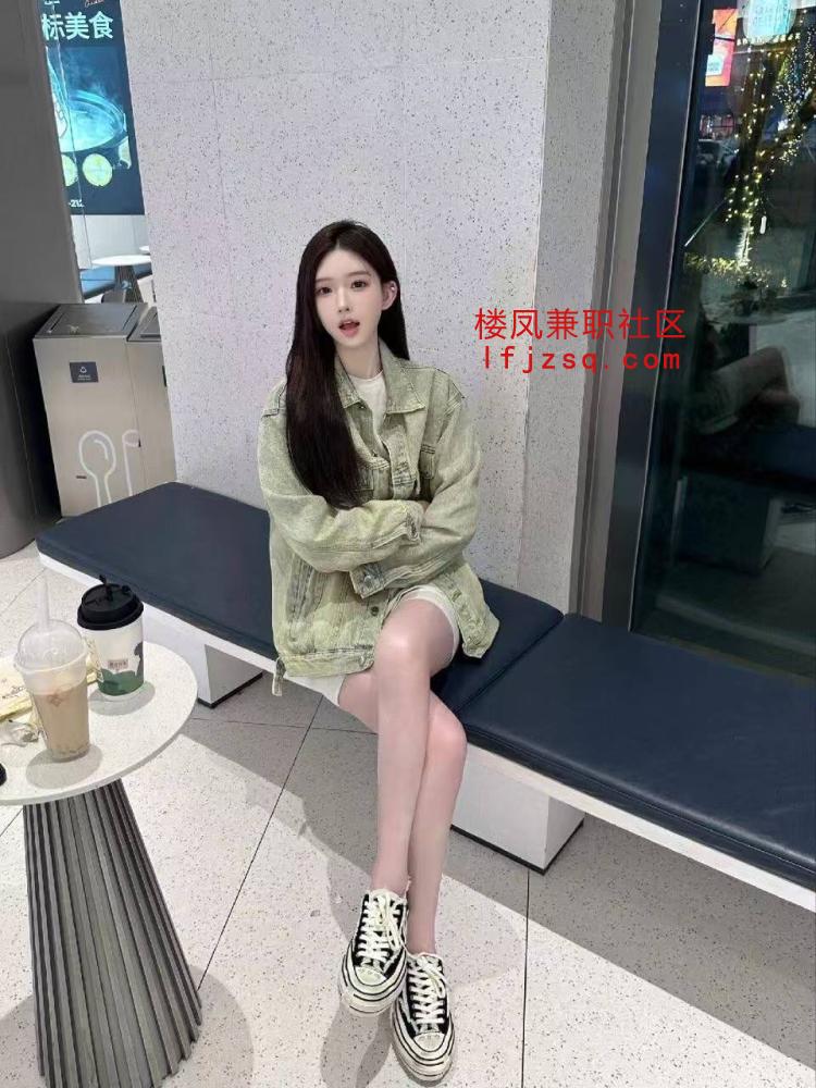 北京御姐超大胸粉粉嫩嫩的逼