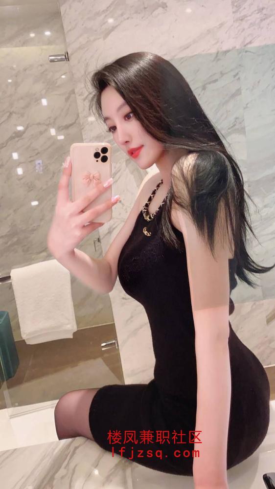 邵阳性感少妇初馨黑丝