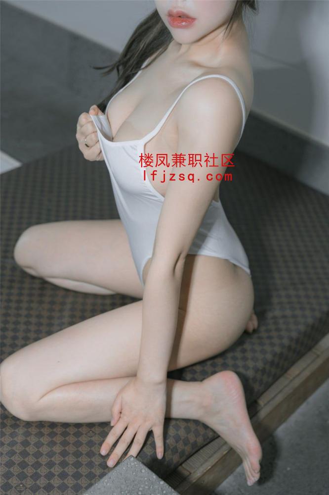 淄博清纯反差嫩妹会吸会夹