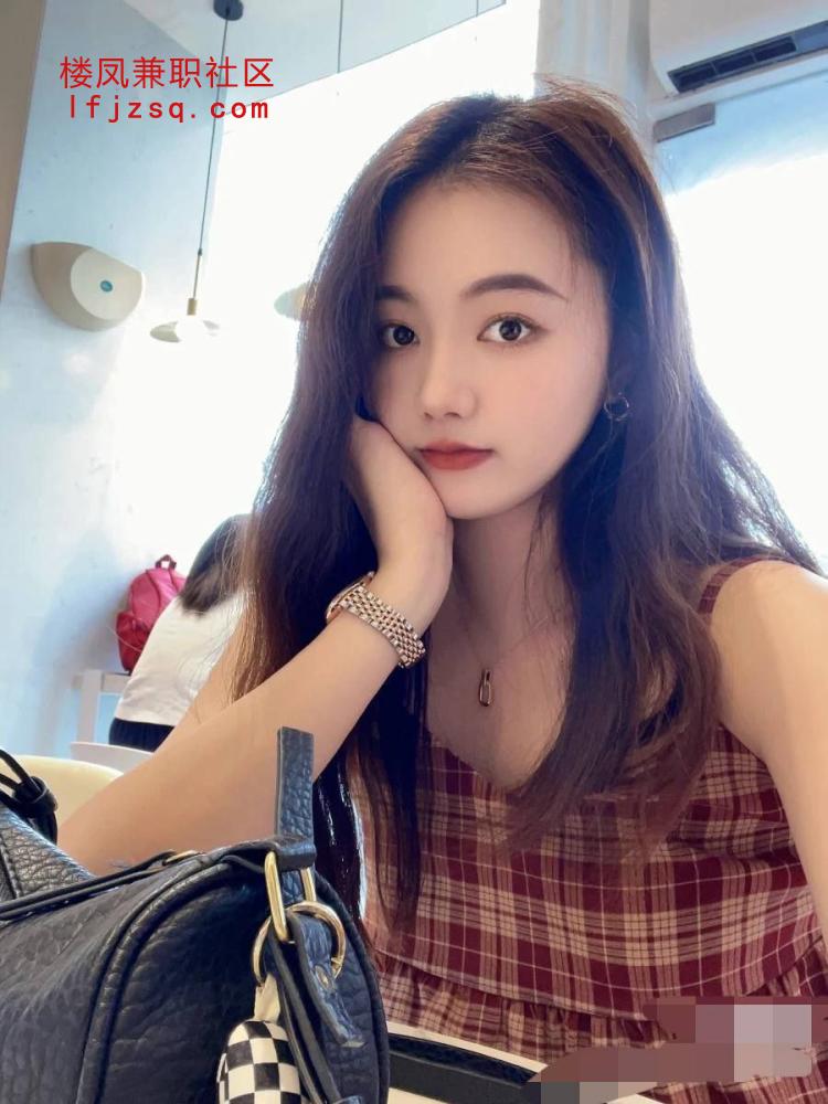 郴州推荐刚下海妹子顶级蜜桃臀