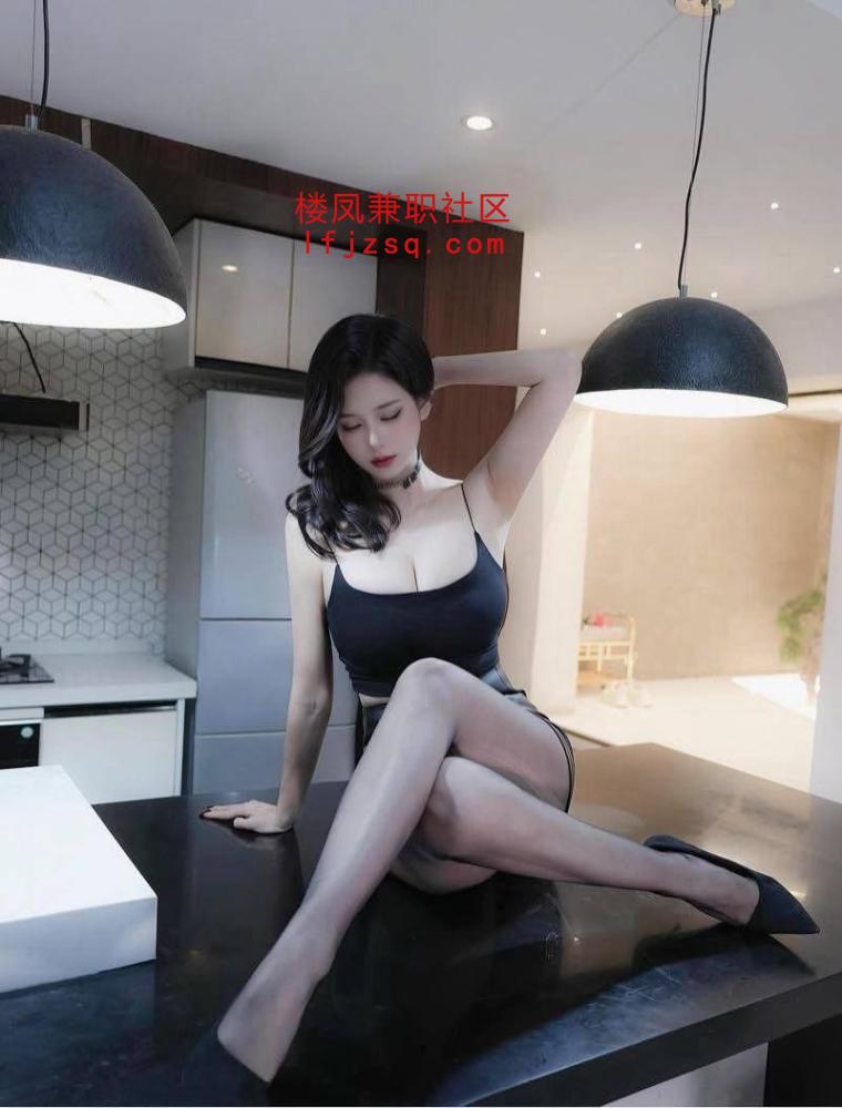 滑嫩柔软大奶三点粉纯欲白月光