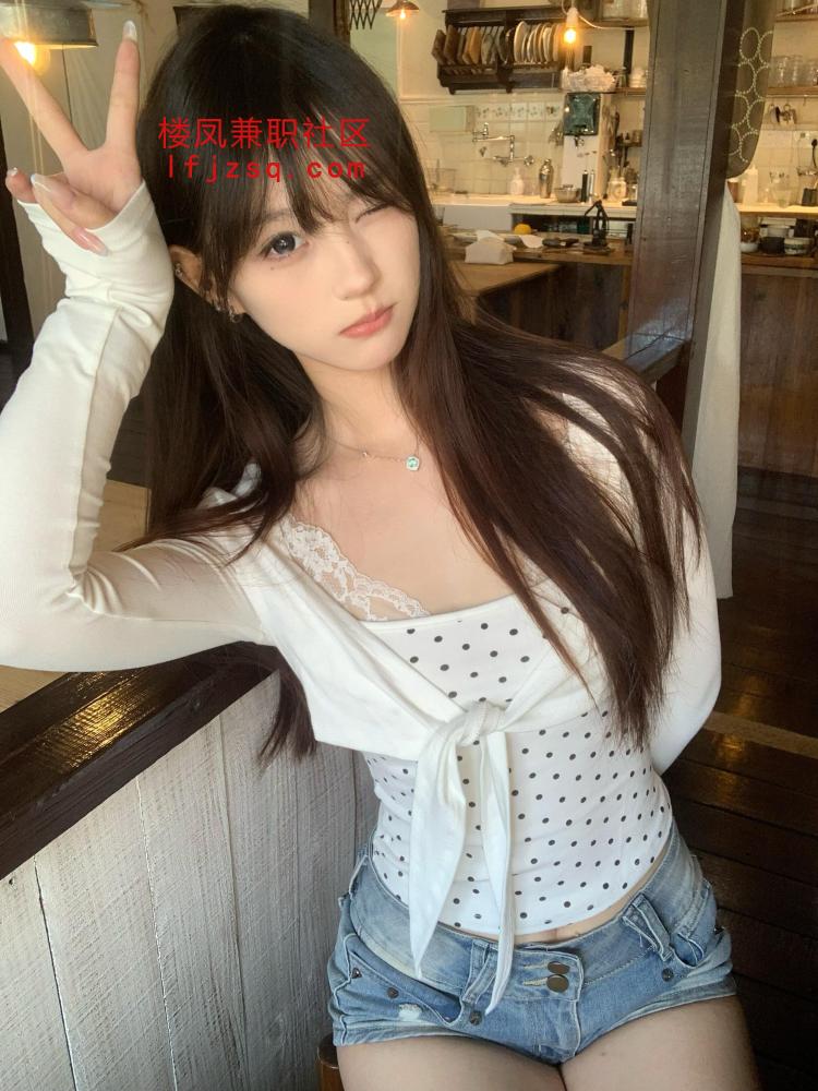 清纯柔软性感妹妹丝足