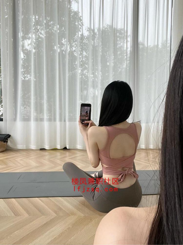 厦门瑜伽妹妹刚下海特别紧特别会夹吸
