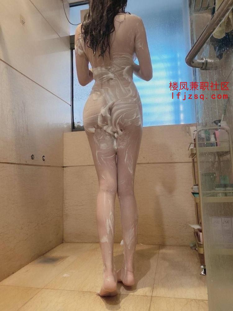 乌市长腿佛系女神鲍鱼粉嫩叫声销魂