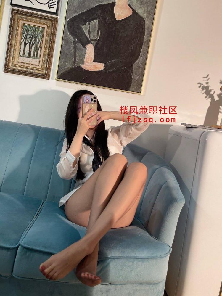 泰安市极品学妹粉嫩超紧小穴淫欲易出水
