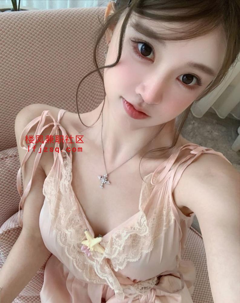石家庄漂亮妹妹粉前凸后翘蜜桃臀嫩逼水多