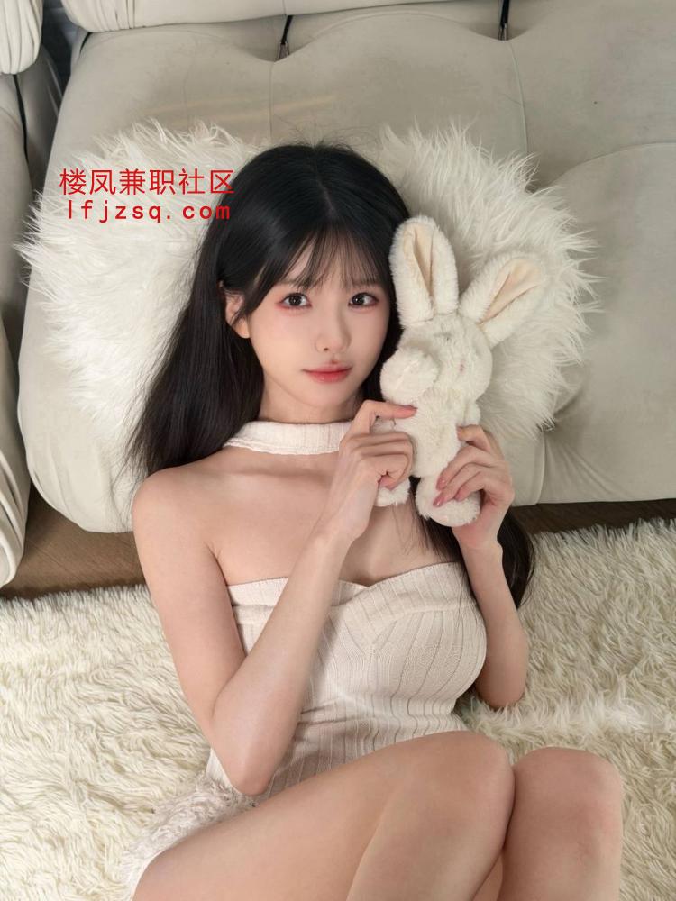 揭阳兼职妹子温润的小穴身材娇小玲珑