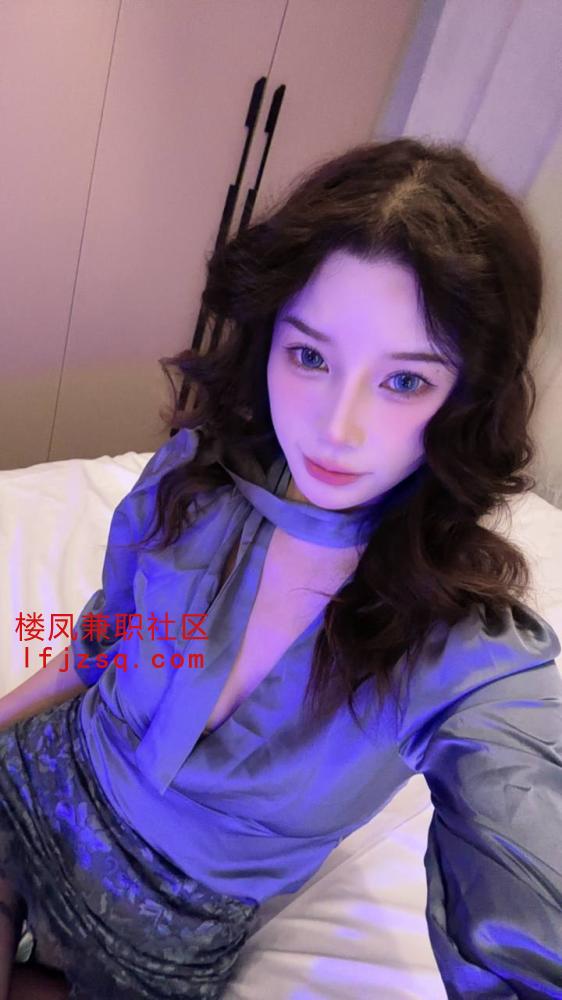马鞍山身材比例完美皮肤冷白皮
