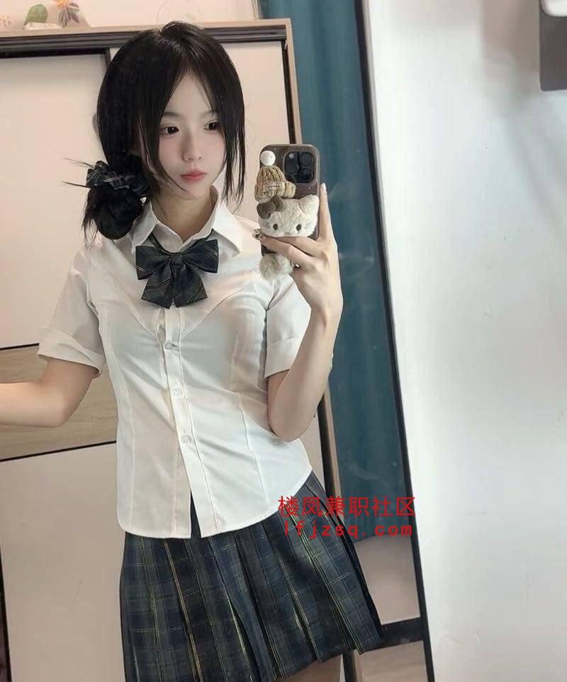 西安实惠性感大胸颜值妹子lf