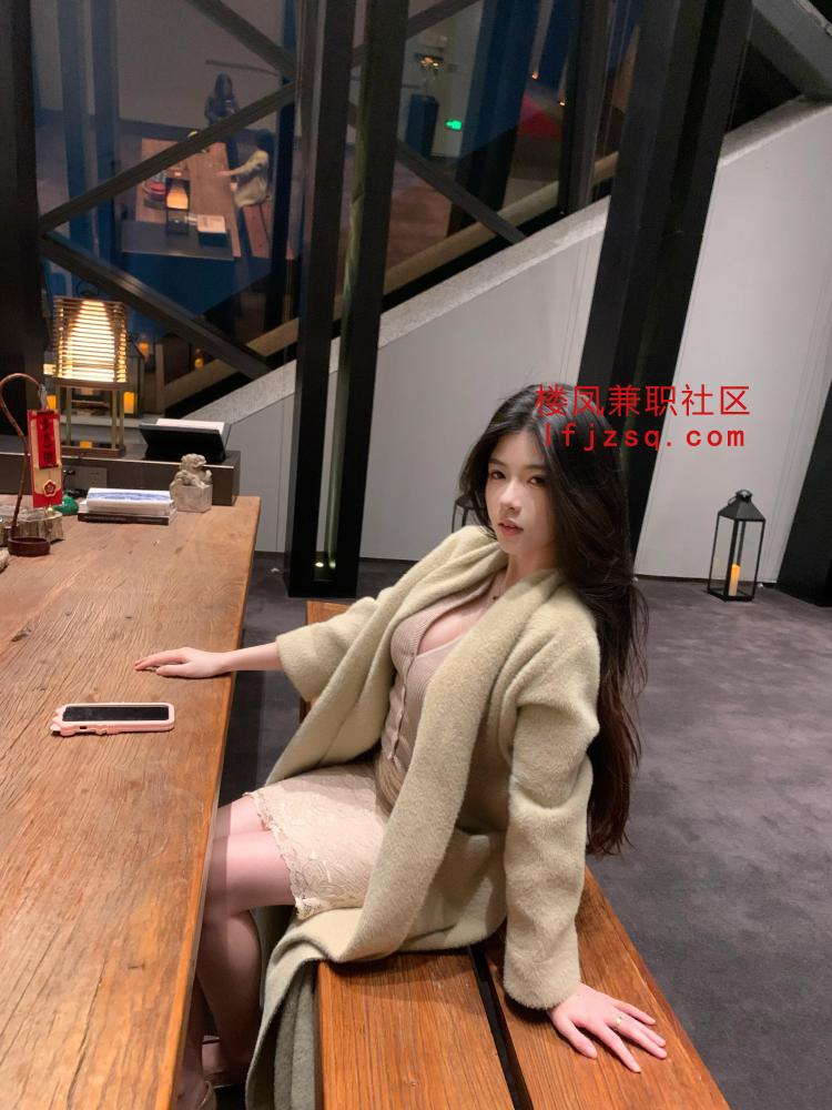 情趣小妹敏感口活好