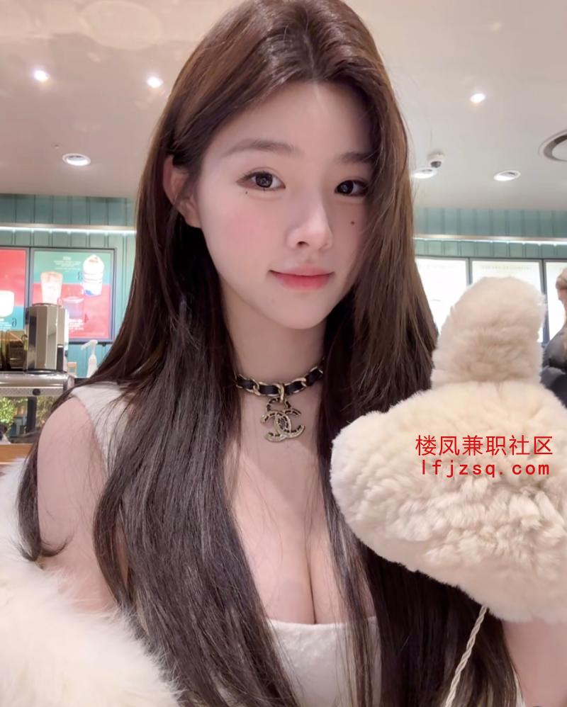 兰州真实00后兼职白虎粉嫩多汁会夹会吸