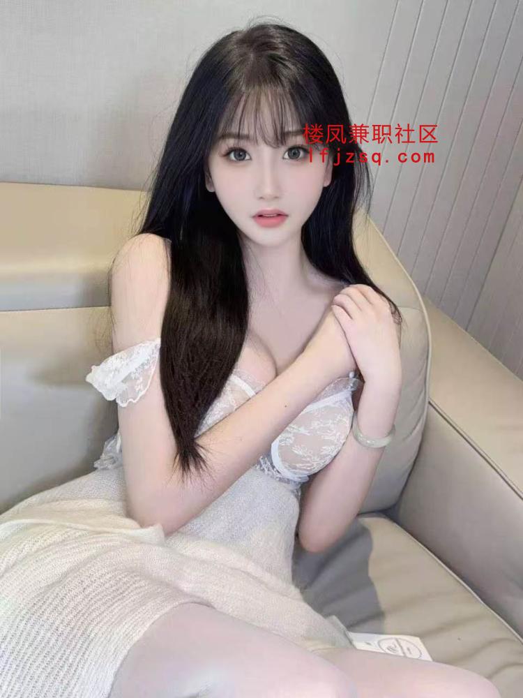 制服诱惑性感嫩妹